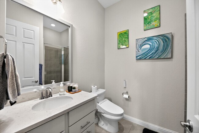 Foto del edificio - GATED COMMUNITY - 3 BEDROOM