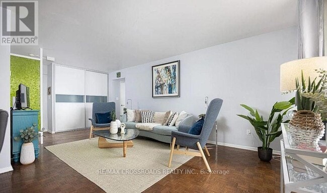 Building Photo - 1 Massey Square