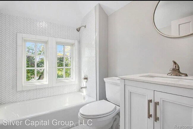 Foto del edificio - 4 br, 3.5 bath House - 1405 Chicago