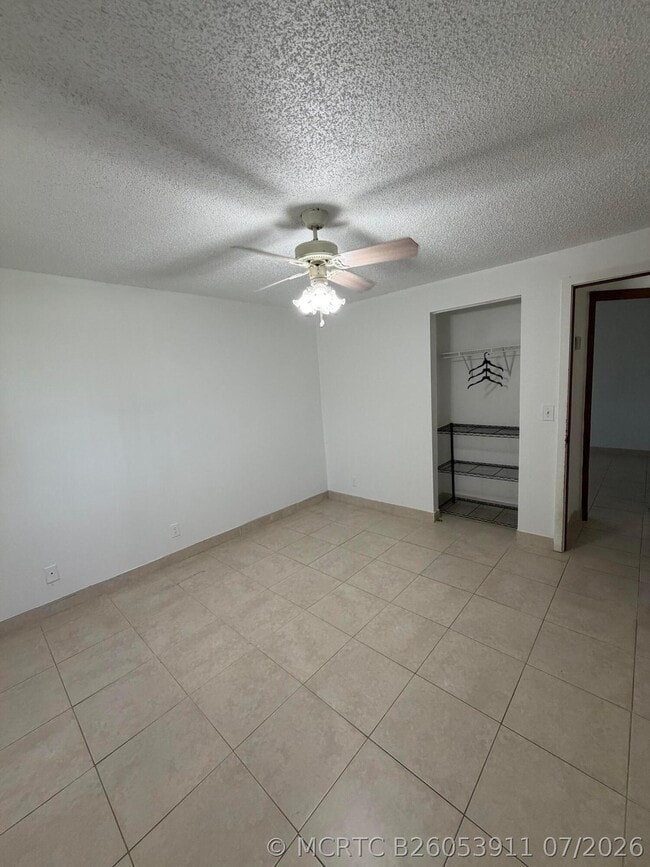 Building Photo - 9184 Sunrise Dr
