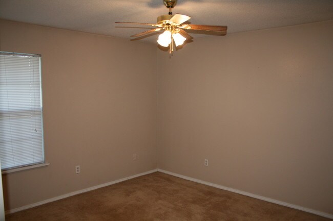 Building Photo - 16265-D Harrison Dr.