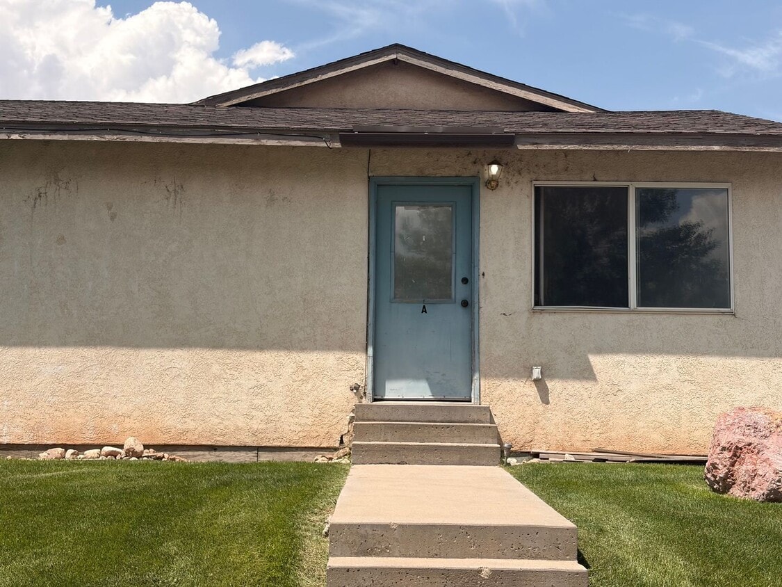 Building Photo - 291 N 1600 W