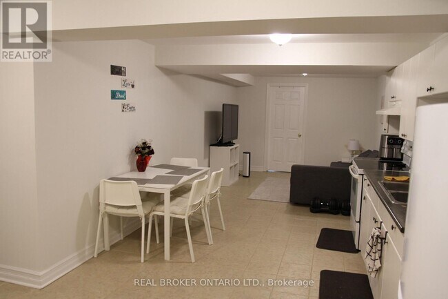 Photo du bâtiment - 18 Tracie Ct