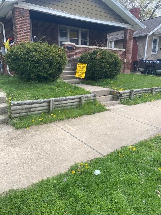 Foto principal - 2116 N Maryland Ave
