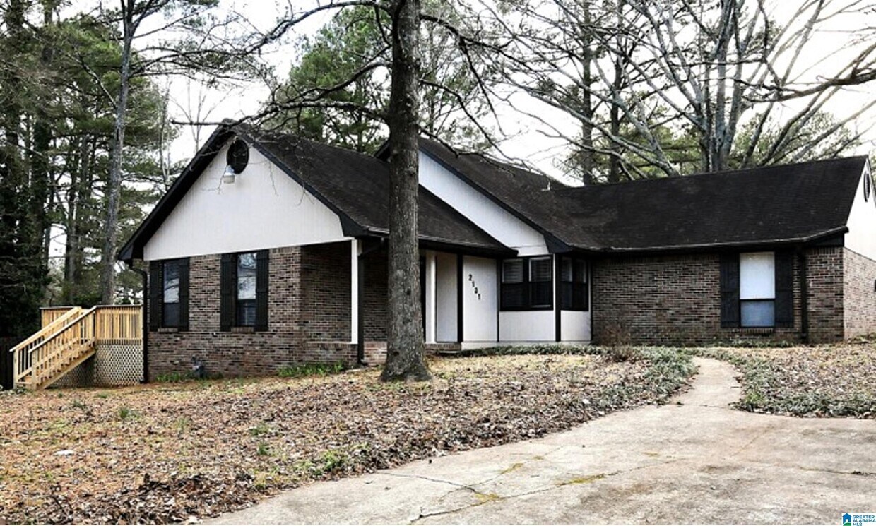 Primary Photo - 2131 Sandlin Rd