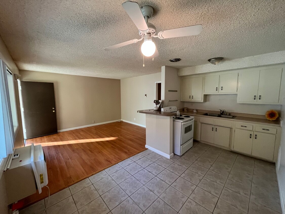 11 2 Bedroom Apartments for Rent in Newhall, CA Westside Rentals