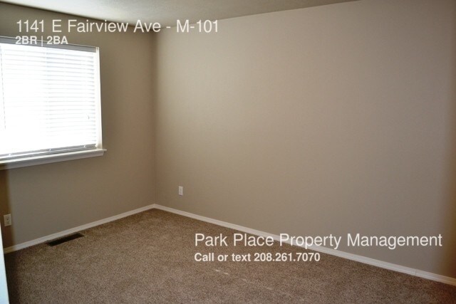 Building Photo - 1141 E Fairview Ave