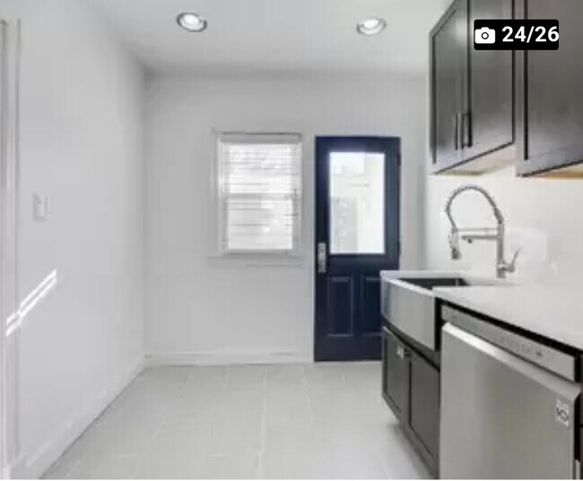 Foto del edificio - 2903 R St SE