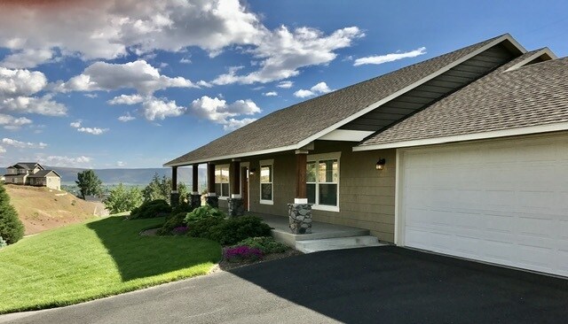 Foto del edificio - 408 N 84th Ave