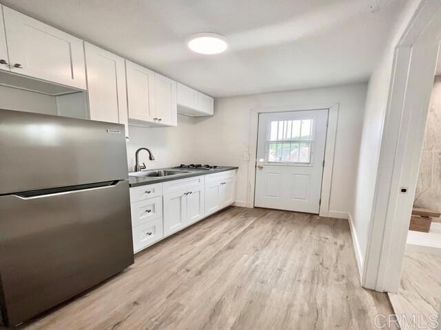 Foto del edificio - 2773 Logan Ave