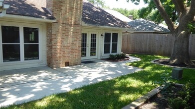 Building Photo - 11407 Briar Rose Dr