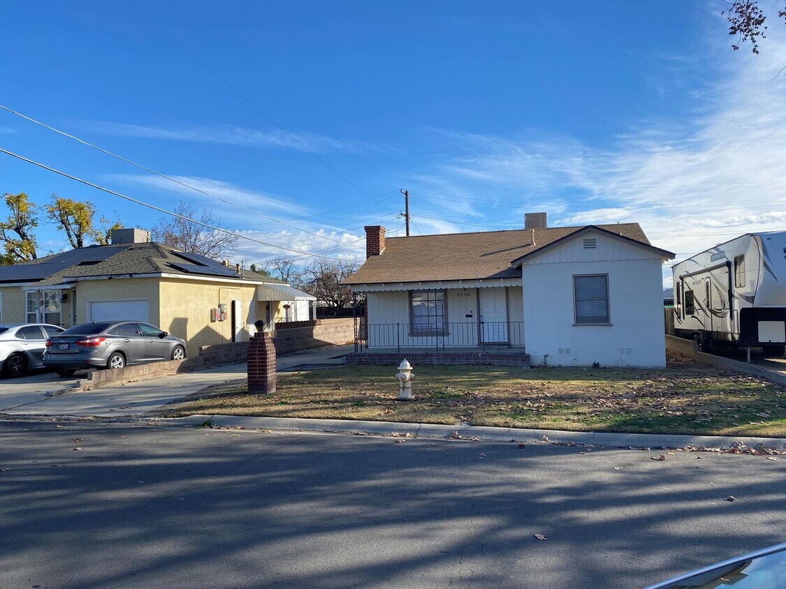 Primary Photo - 2900 WORTHINGTON AVE.