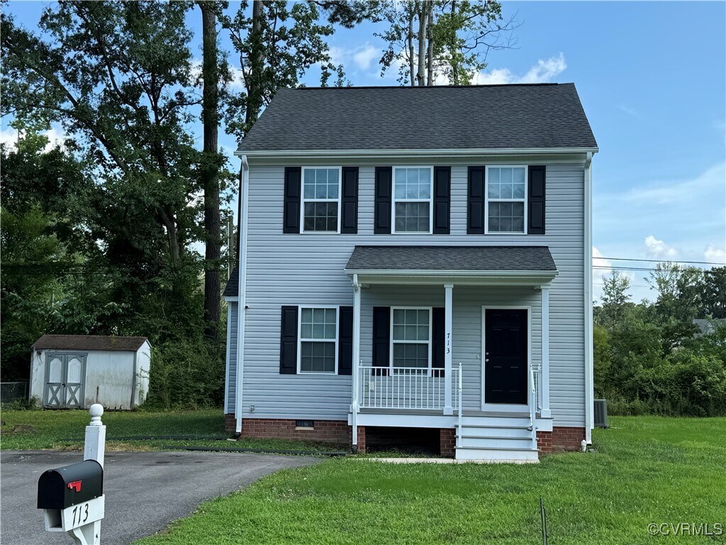 Foto principal - 713 Sibley Ave