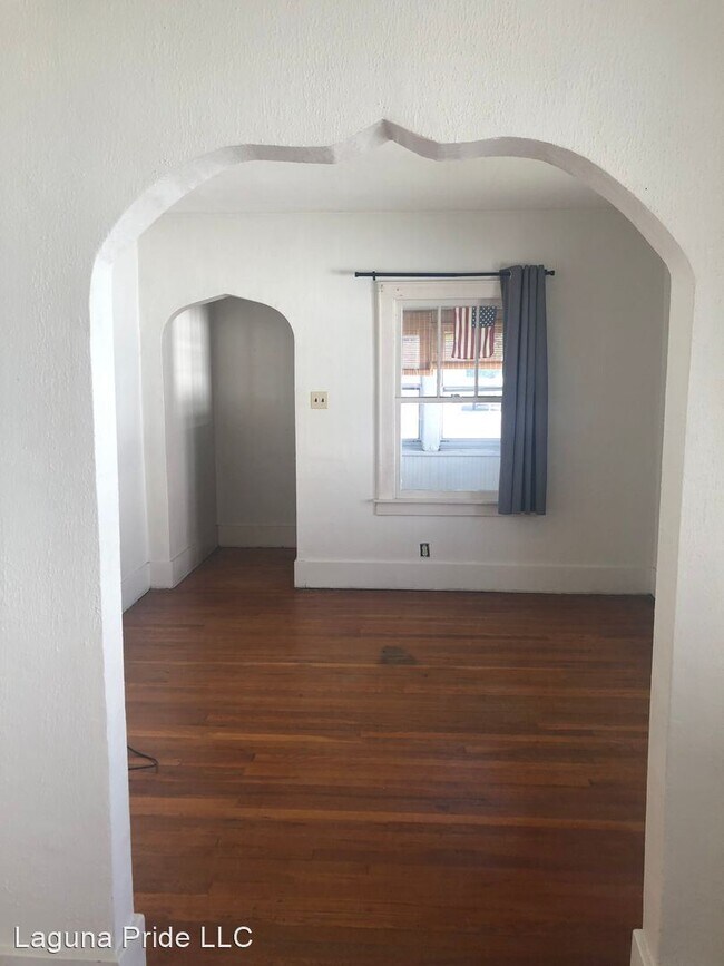 Foto del edificio - 3 br, 1 bath House - 209 Brown Ave