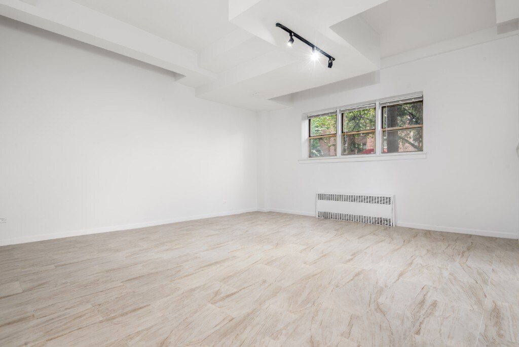 6730 Clyde St Unit 1J, Queens, NY 11375 Room for Rent in Queens, NY