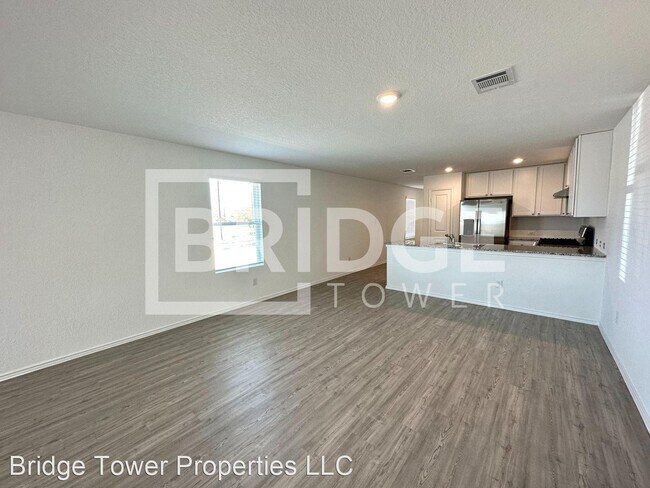 Building Photo - 4 br, 2 bath House - 2416 Lake Hills
