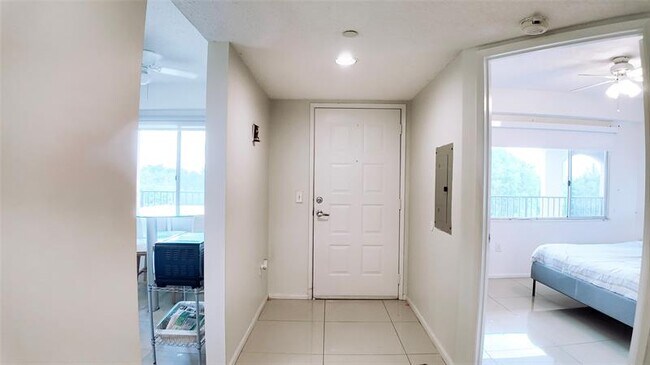 Foto del edificio - 12551 SW 16th Ct