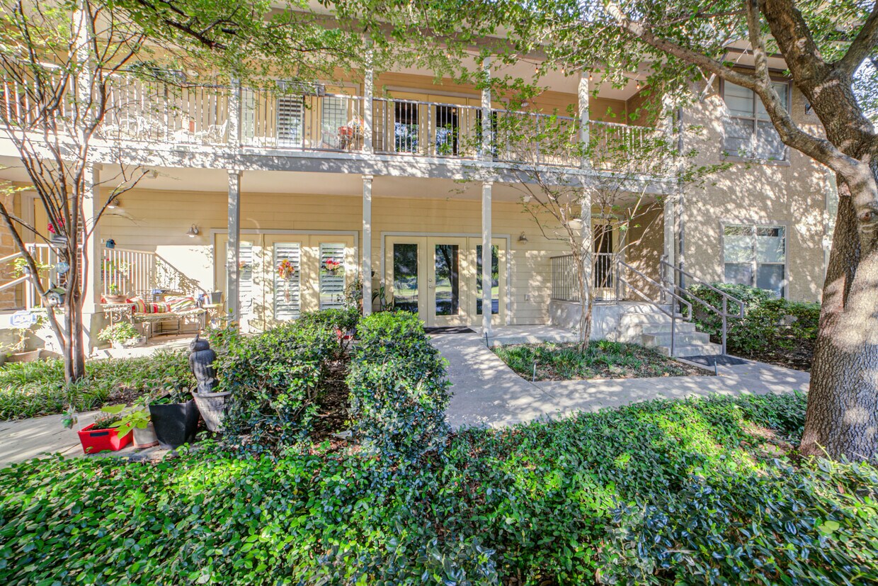 518 Refugio St, San Antonio, TX 78210 Townhome Rentals in San Antonio