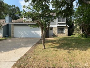 Building Photo - 4001 Alexandria Dr