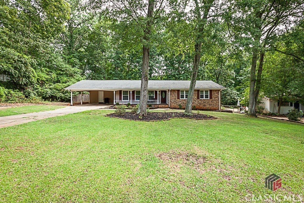 560 Greencrest Dr, Athens, GA 30605 House Rental in Athens, GA