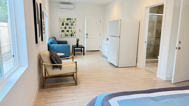 Foto del edificio - 15840 Annellen St