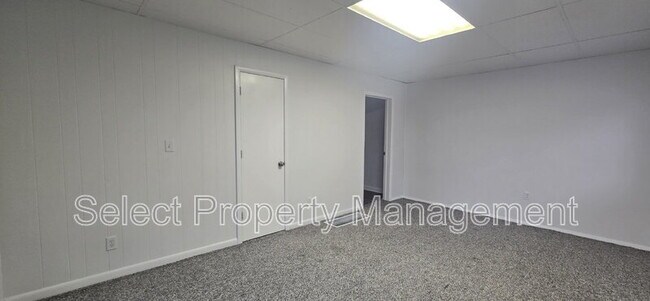 Foto del edificio - 7006 Elzey St