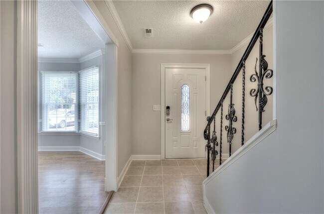 Foto del edificio - 1026 Windy Oaks Ct