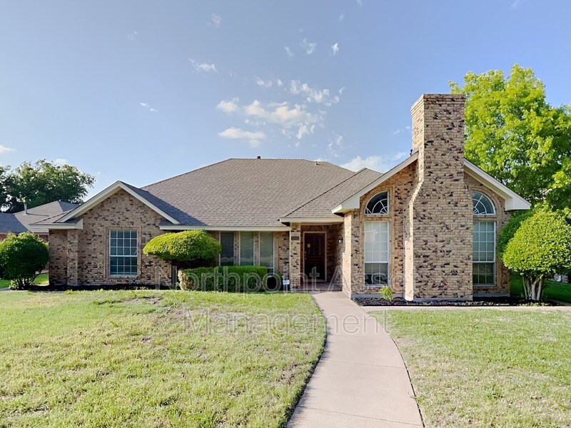 1413 Cobblestone Dr, DeSoto, TX 75115 House Rental in DeSoto, TX