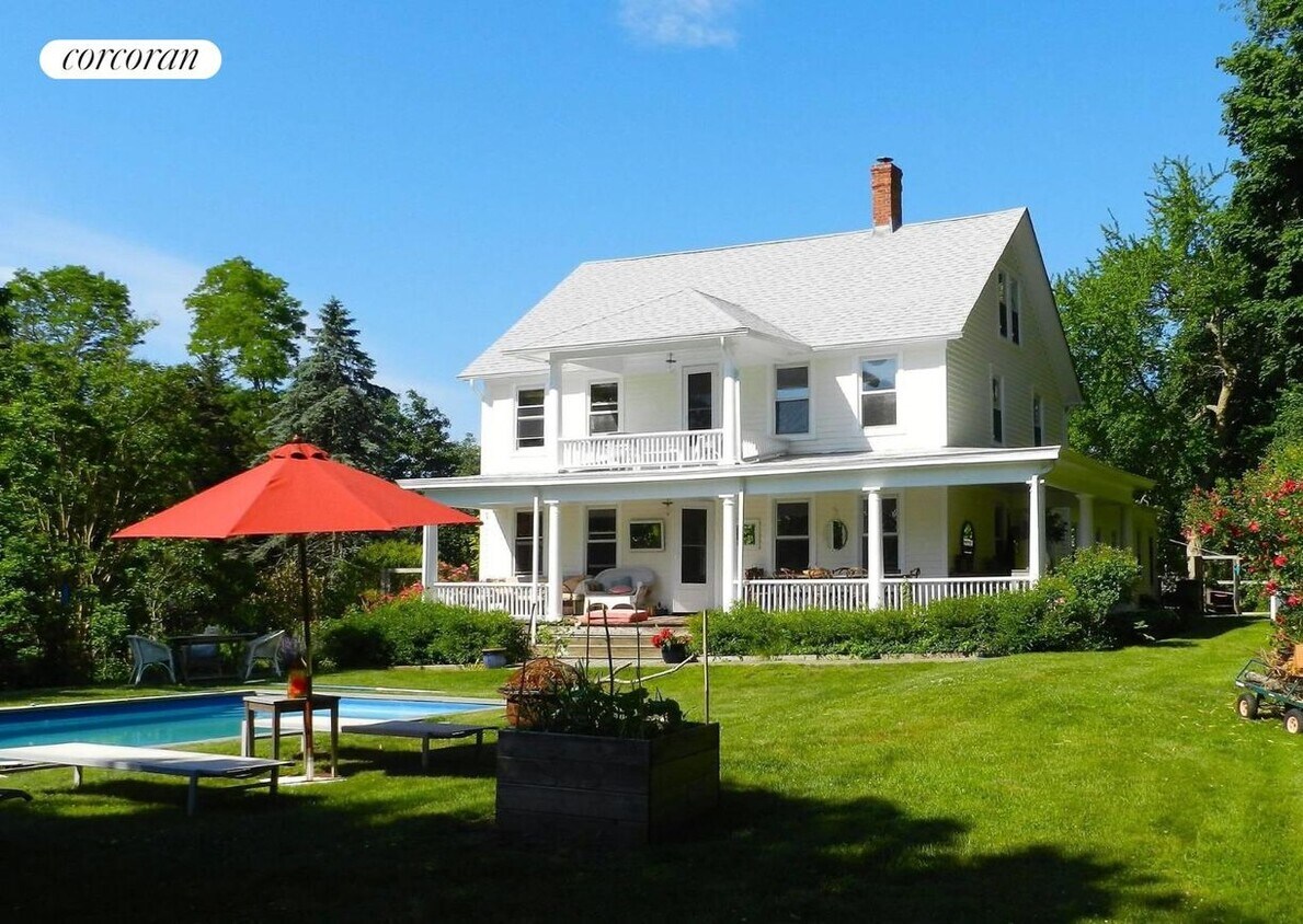 Foto principal - 10 Sleepy Hollow Rd