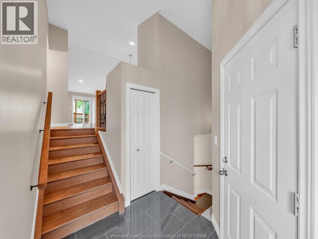 Building Photo - 11876 Boulder Crescent