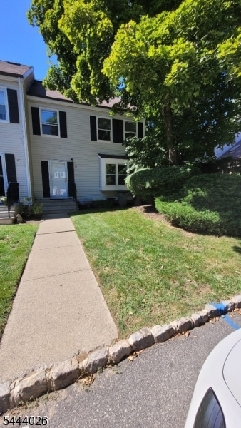 Building Photo - 25 Wexford Dr