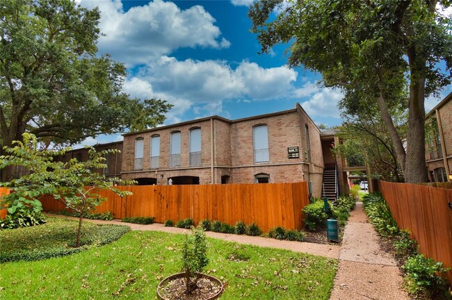 Foto del edificio - 4647 Wild Indigo St
