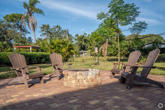 Hogar - Winding Lane Apartments