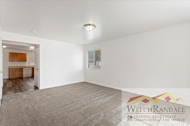 Building Photo - Beautiful 3 Bed 1.5 Bath Townhome in Ogden