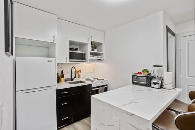 Building Photo - 2620 Arbor St