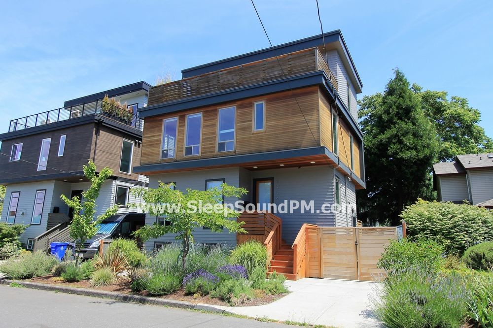 Primary Photo - 6226 N Concord Ave