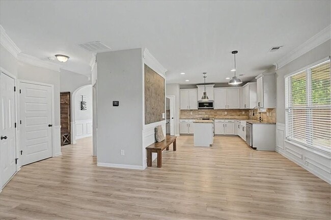 Building Photo - 8757 Danley Dr