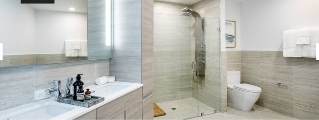 Foto del edificio - 7401 River Rd