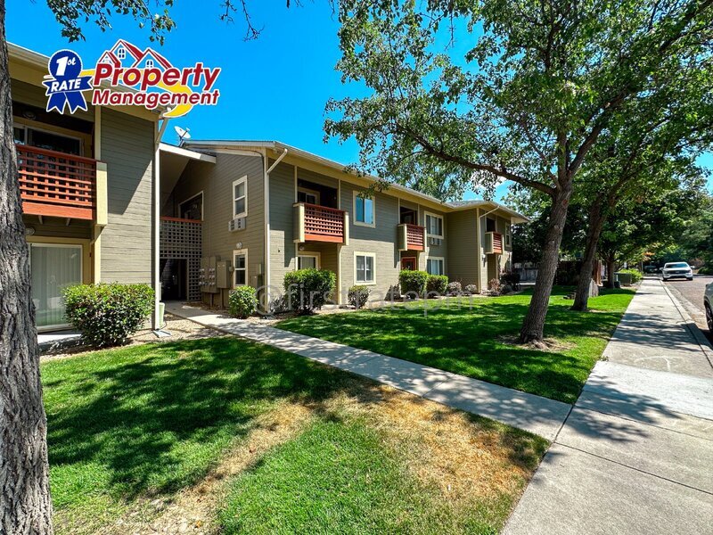 Foto principal - 870 W. Belmont Street