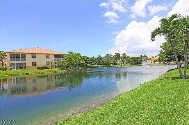 Foto del edificio - 15460 Bellamar Cir