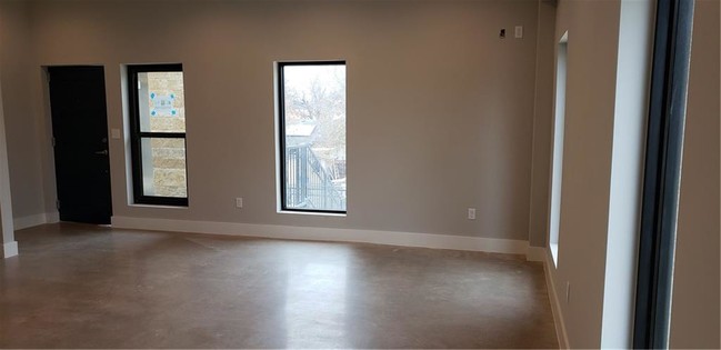 Building Photo - 3523 Gonzales St