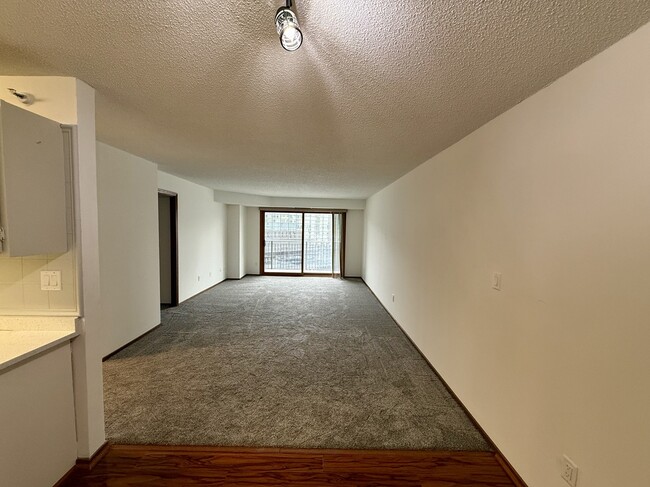 Building Photo - 121 Washington Ave S