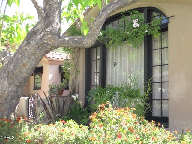 Foto del edificio - 254 N Mayflower Ave