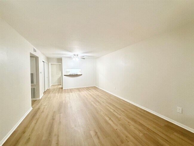 Foto del edificio - 2400 5th St