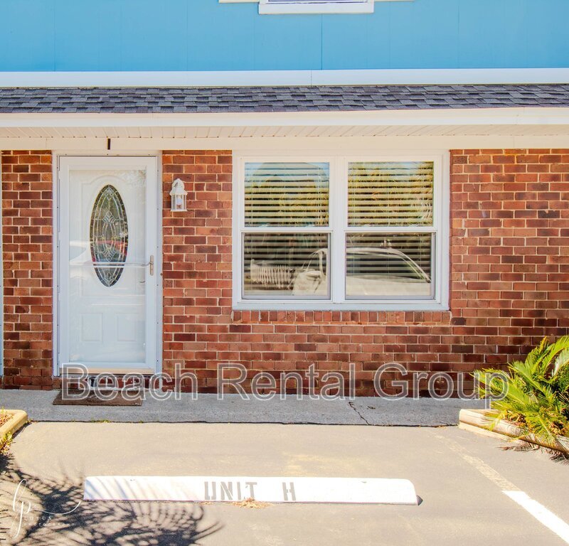 Foto principal - 509 67th Avenue North