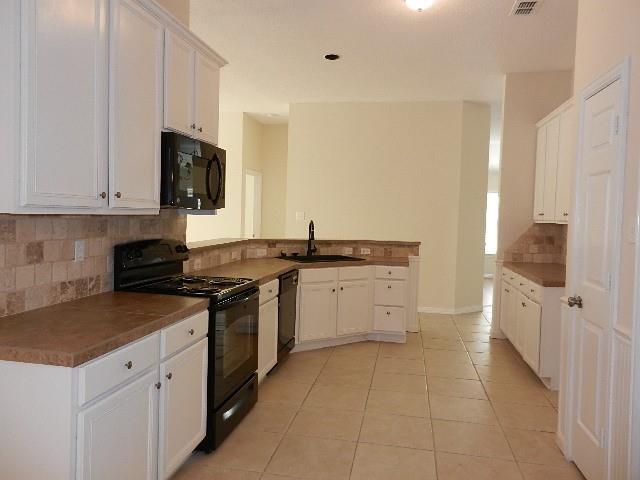 Foto del edificio - 722 Rolling Hills Dr