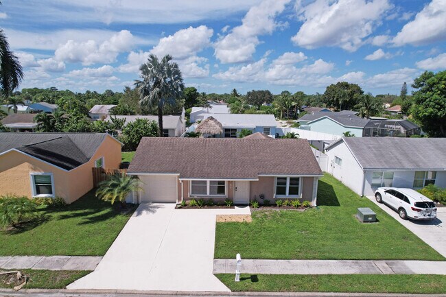 Building Photo - 105 Wingate Dr