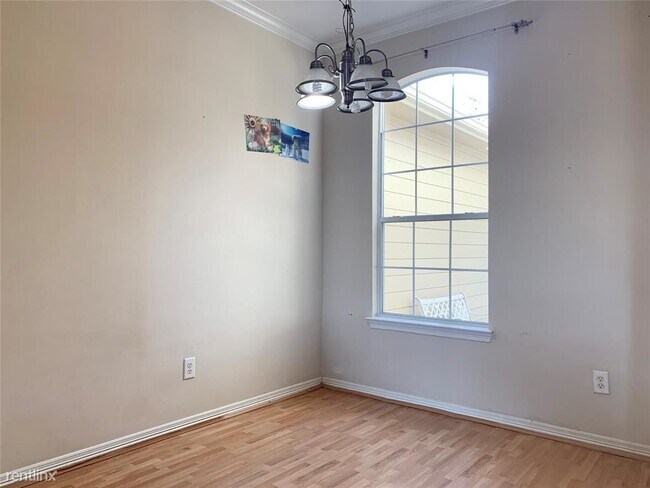 Building Photo - 3 br, 2 bath House - 21011 Sun Creek Dr