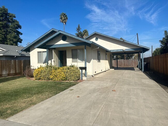 Building Photo - 125 Third St