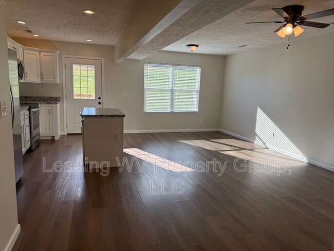 Foto del edificio - 359 Orchard Park